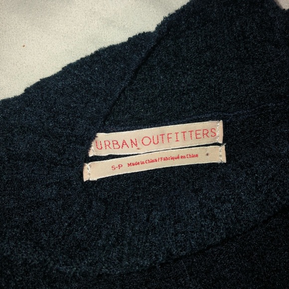 Urban outfitters suede long sleeve crop top - Picture 3 of 3